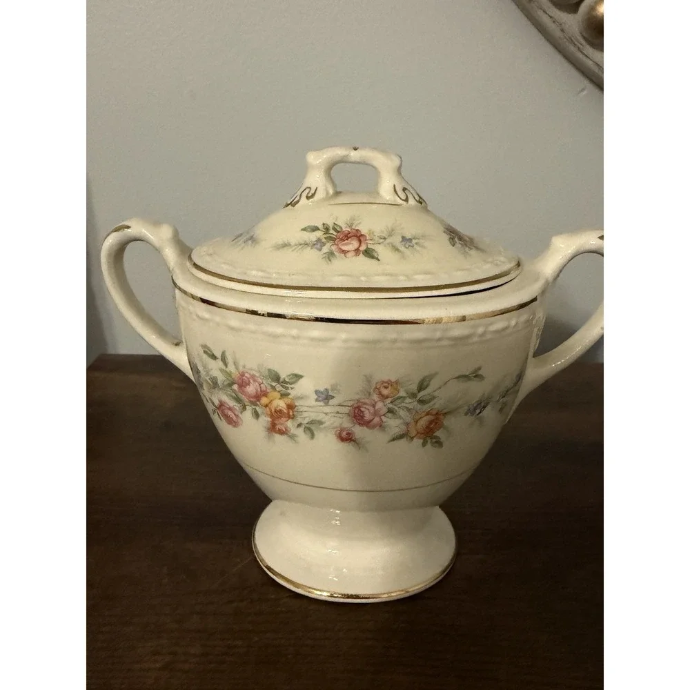 Vintage Homer Laughlin Eggshell Georgian Cashmere G3391 Covered Sugar Bowl Lid